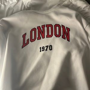 cute london crewneck pullover!